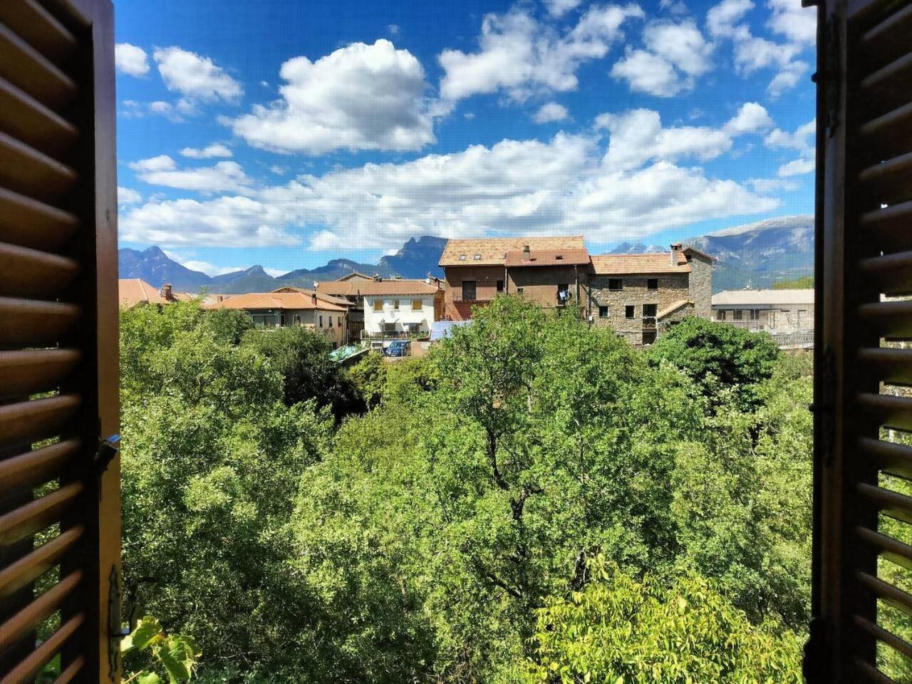 El Cajigar Ordesa Ainsa Casa Rural Laspuna Bagian luar foto